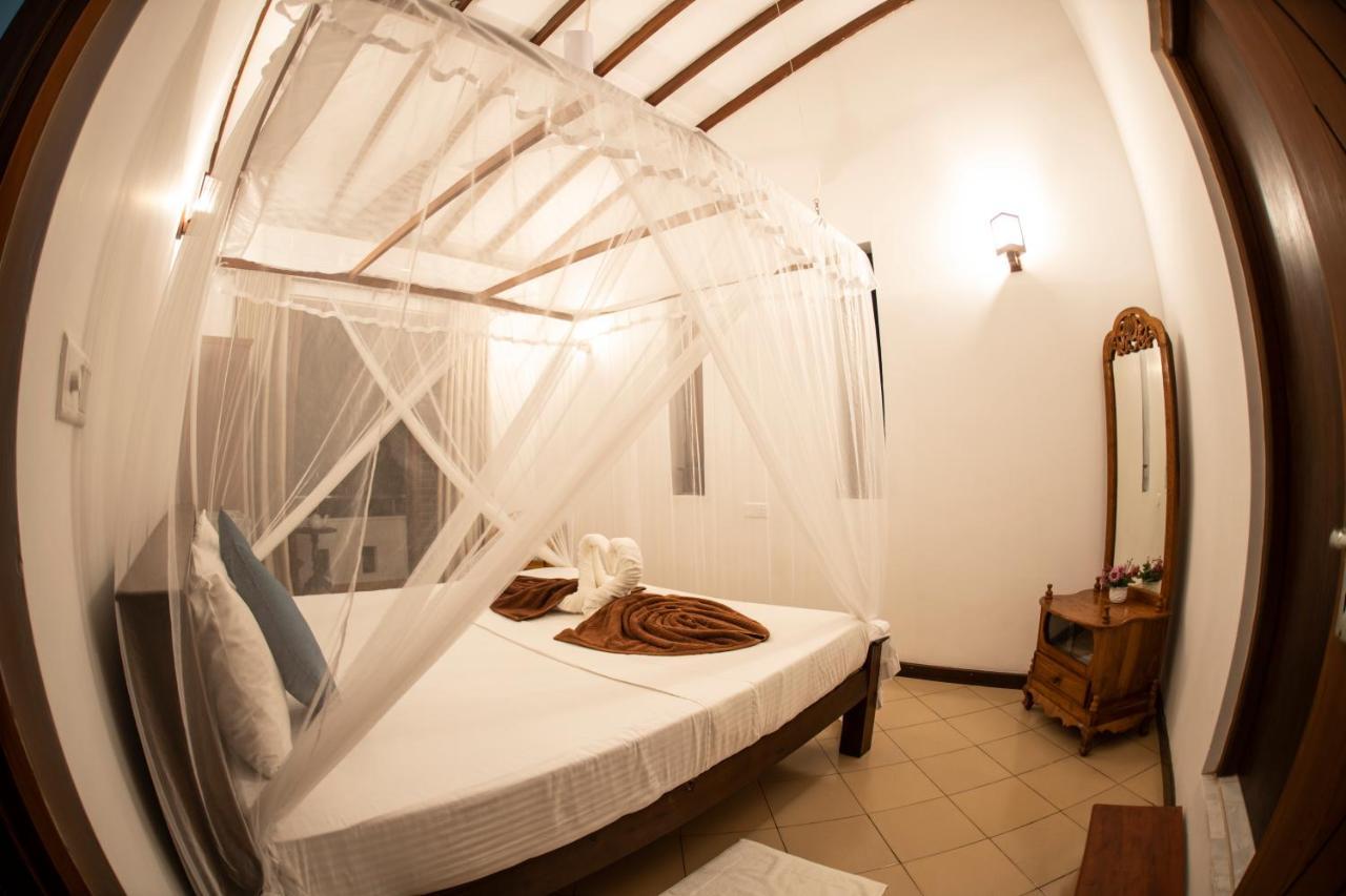 Shakuna Villa Hikkaduwa Εξωτερικό φωτογραφία