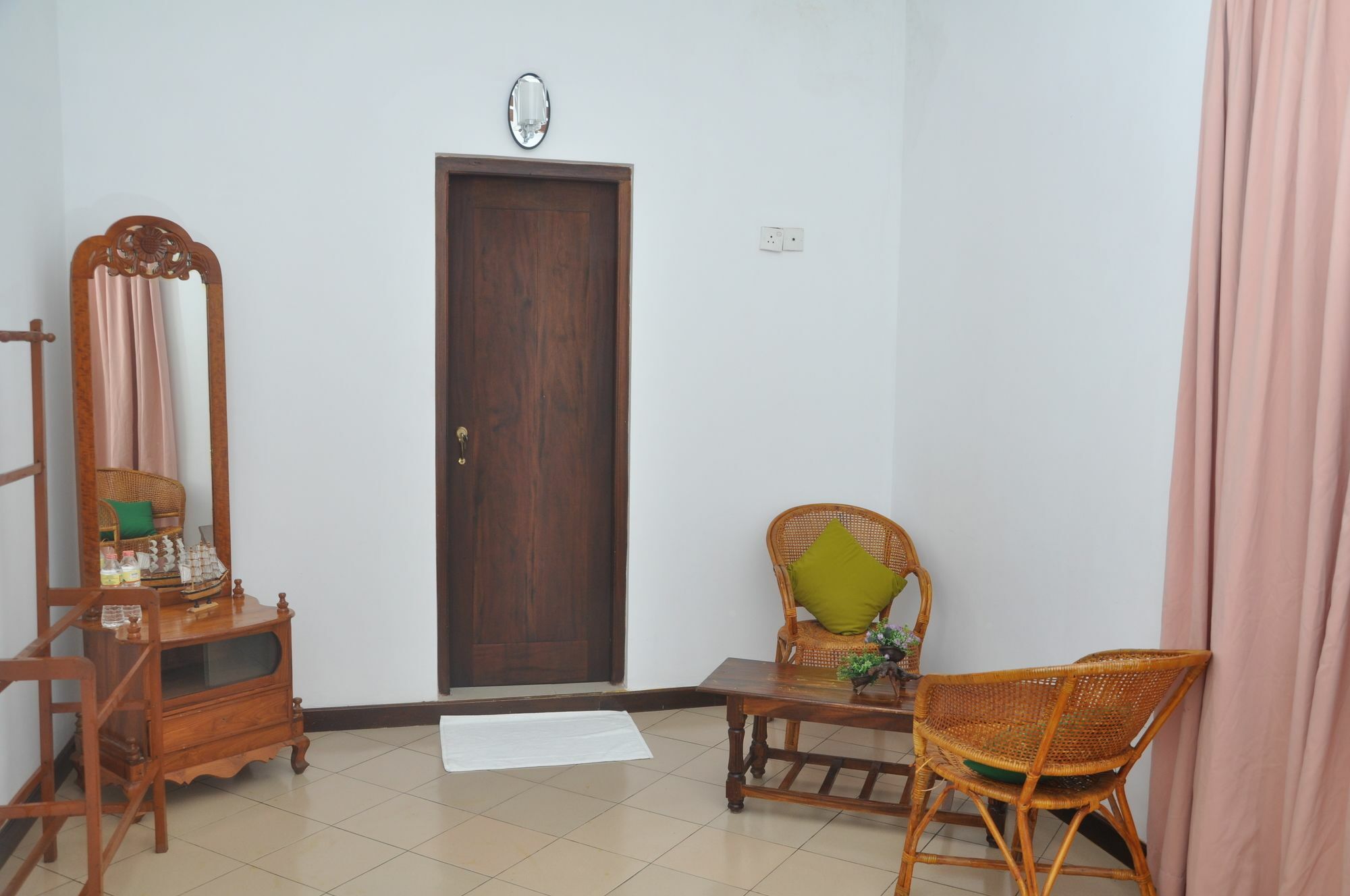 Shakuna Villa Hikkaduwa Εξωτερικό φωτογραφία