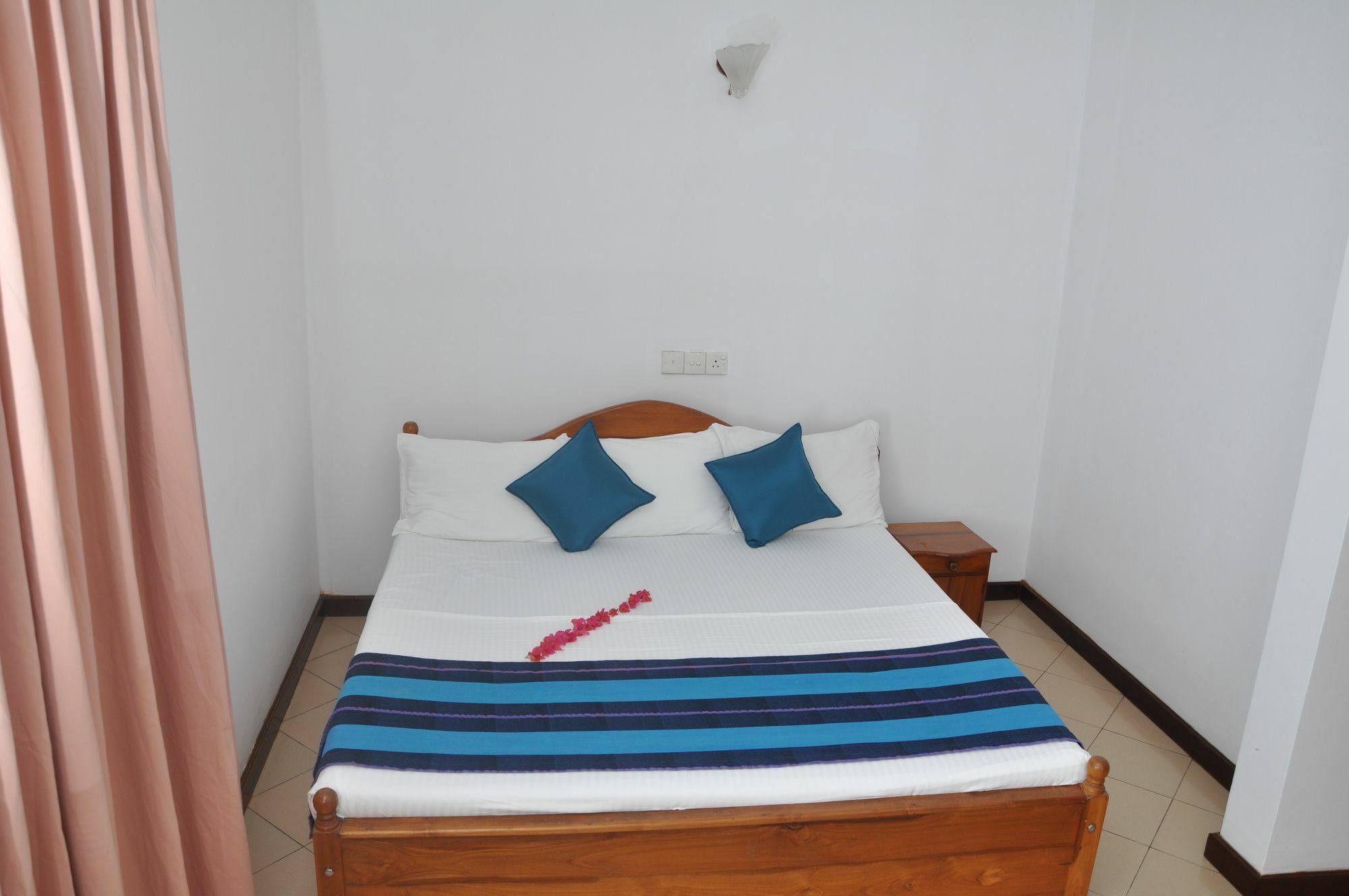Shakuna Villa Hikkaduwa Εξωτερικό φωτογραφία