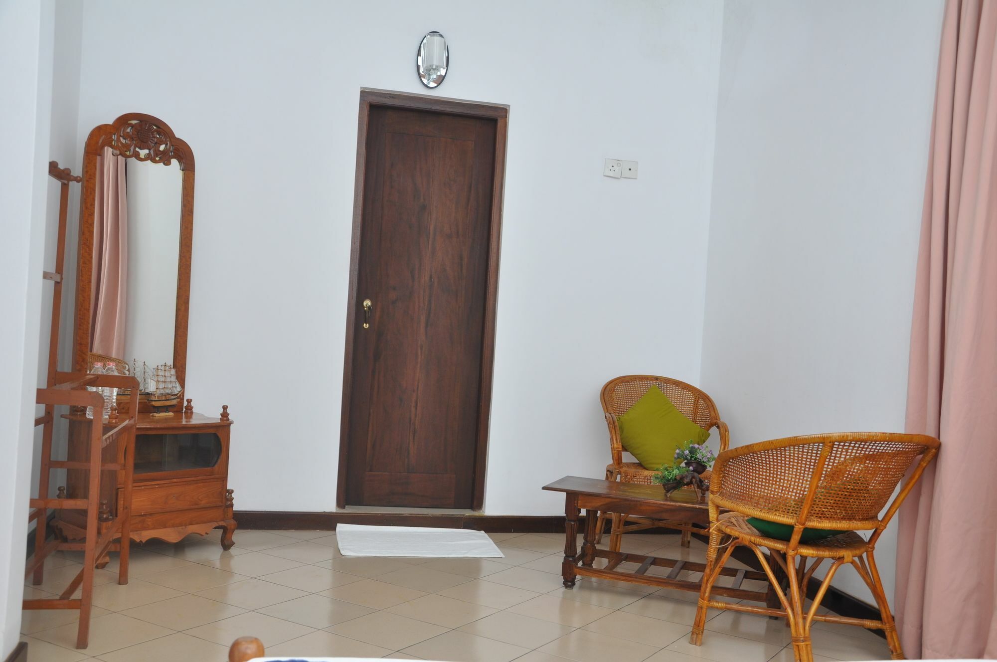 Shakuna Villa Hikkaduwa Εξωτερικό φωτογραφία